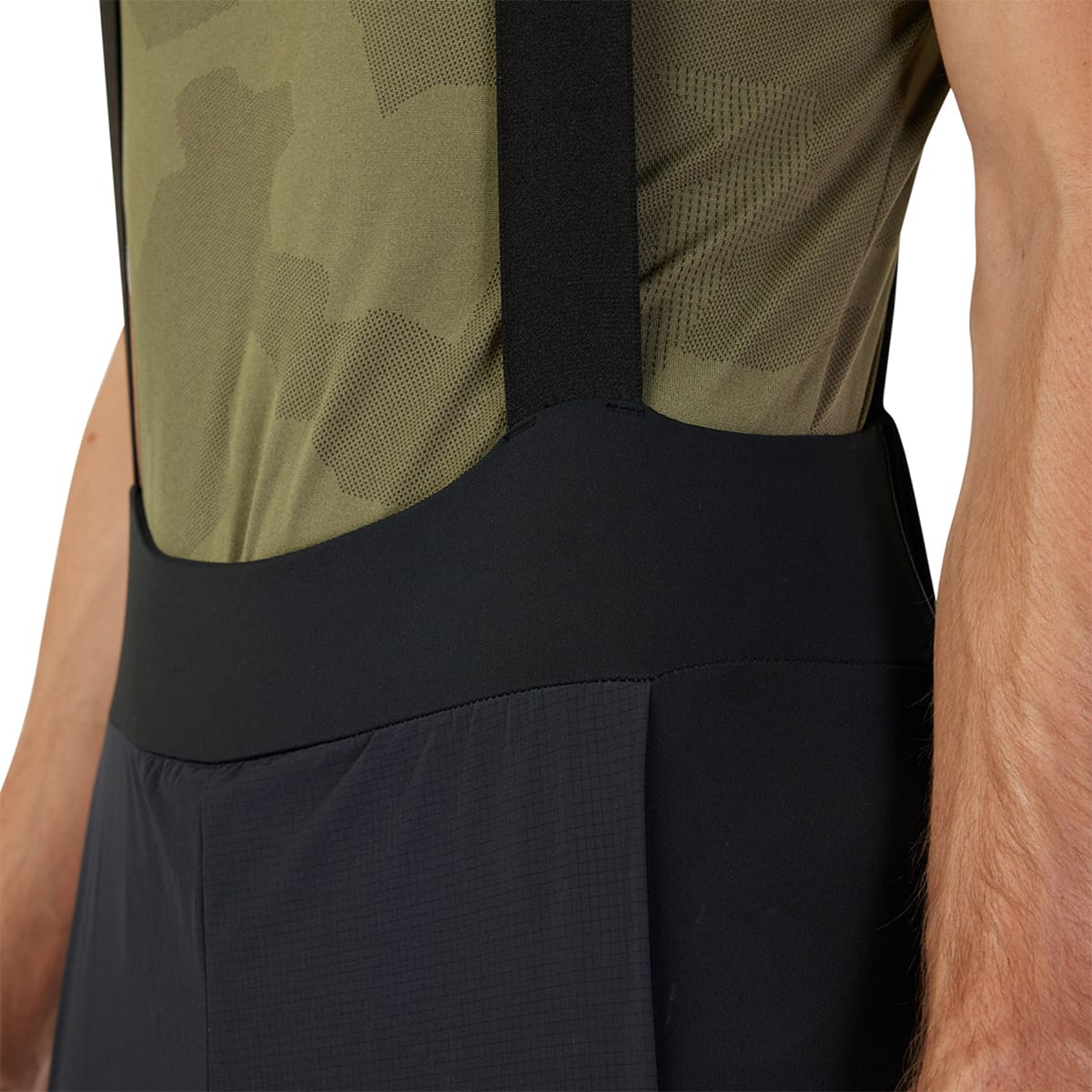 FOX FLEXAIR ASCENT CARGO Bib Shorts Schwarz
