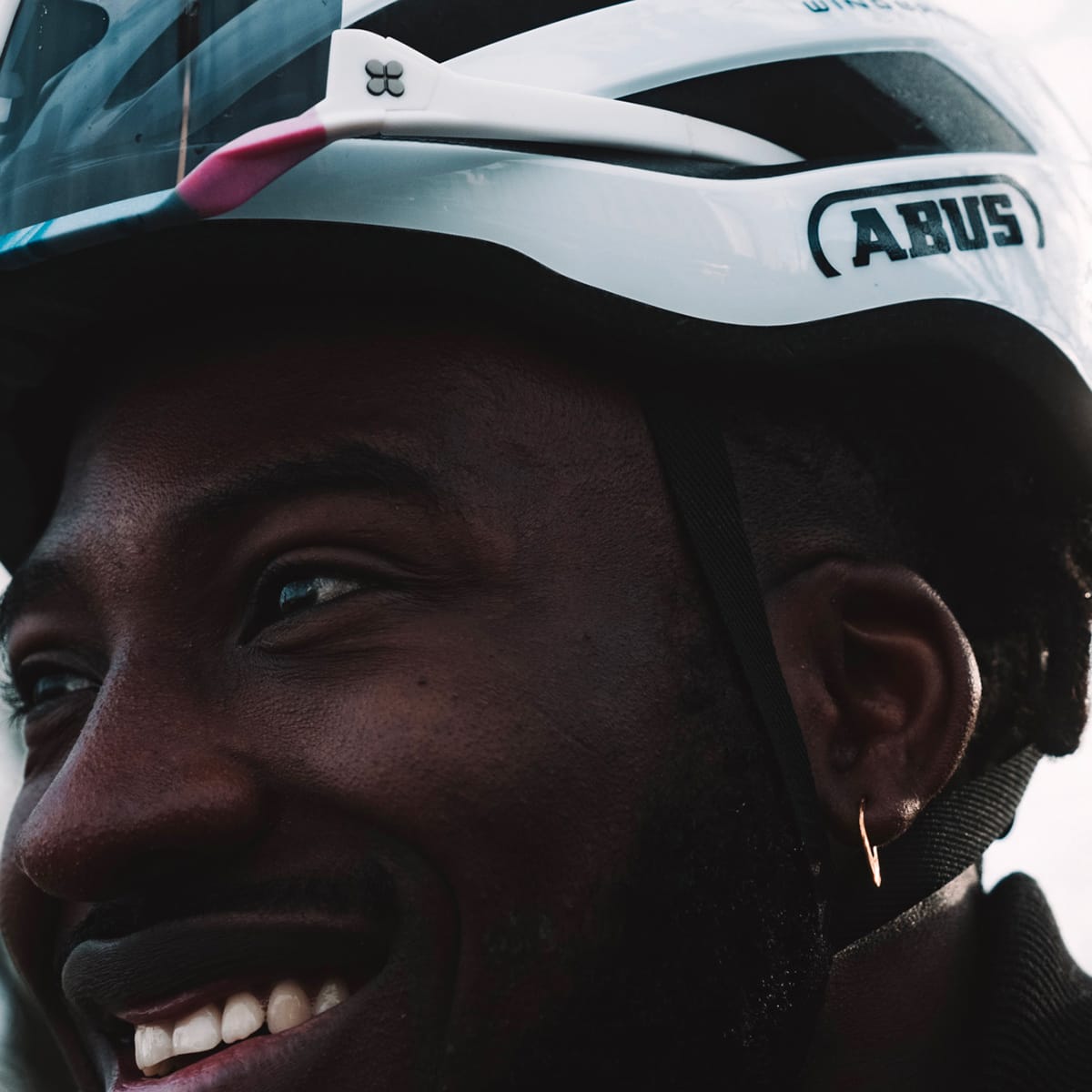 Casque Route ABUS WINGBACK Blanc