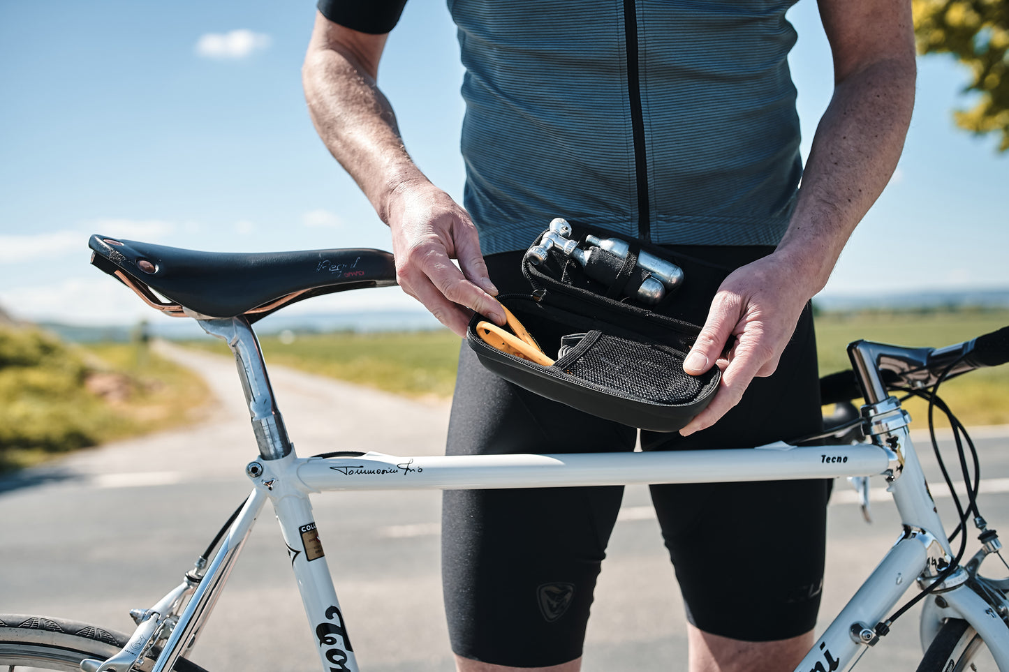 FIDLOCK TWIST TOOLBOX + BIKE BASE Werkzeugtasche Schwarz