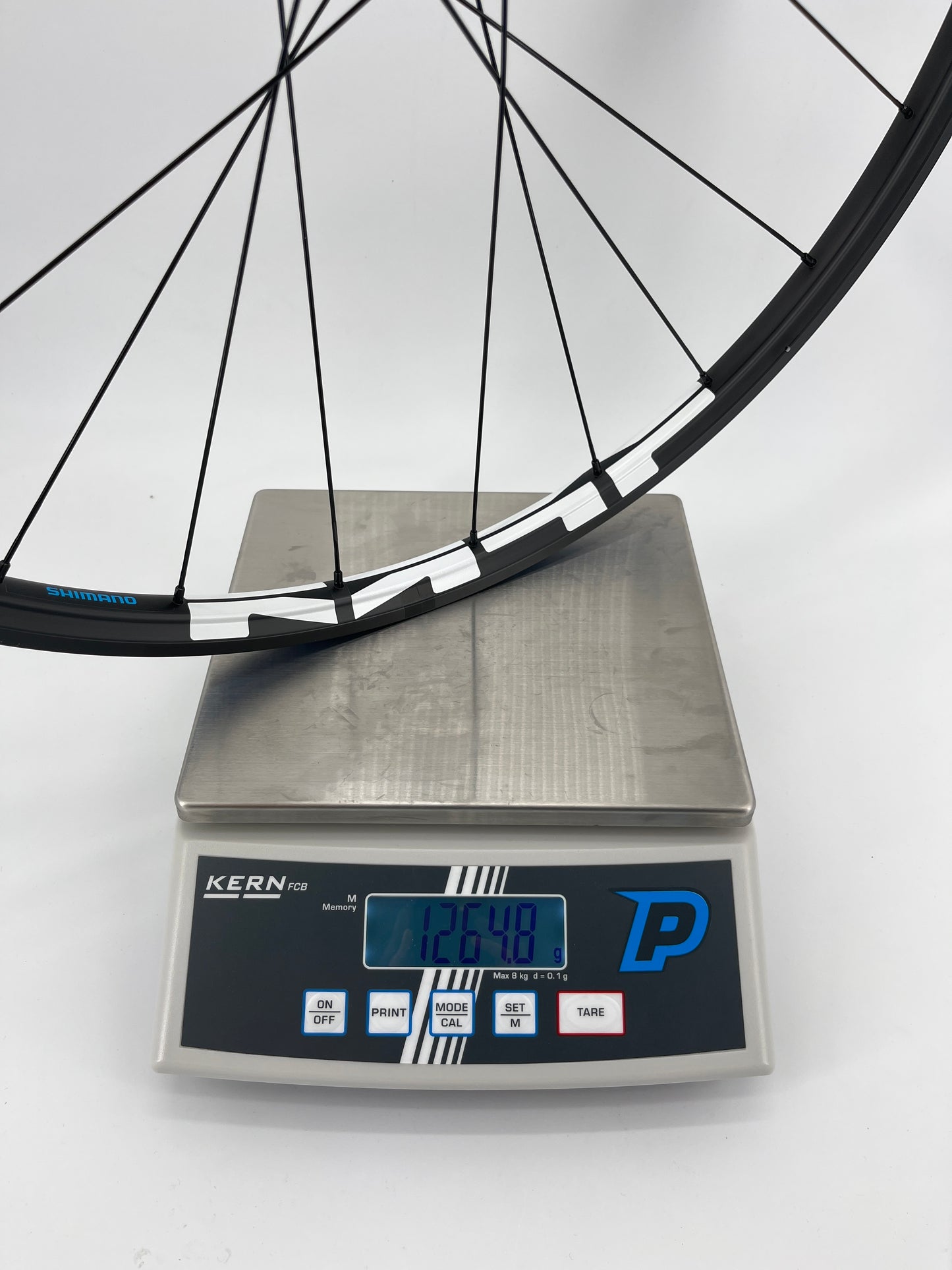 Paar SHIMANO WH-MT500 29'' Laufräder mit 15x110/12x148mm Boost-Achse