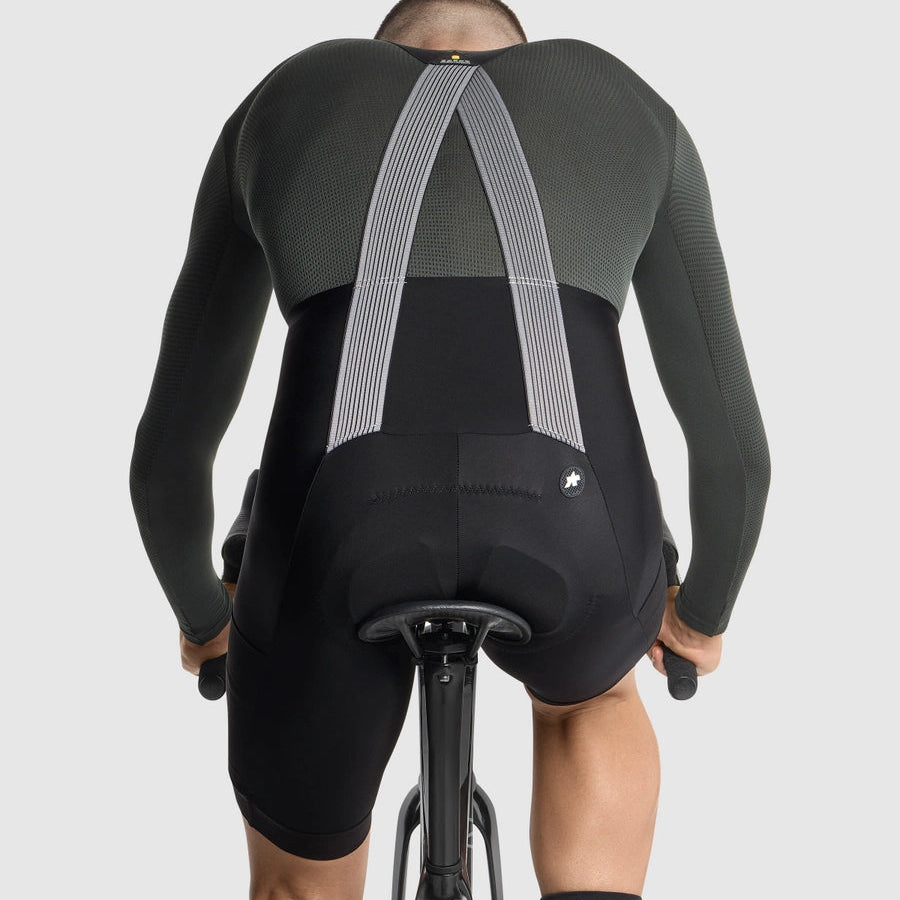 ASSOS TACTICA T5 Black Series Kurze Trägerhose