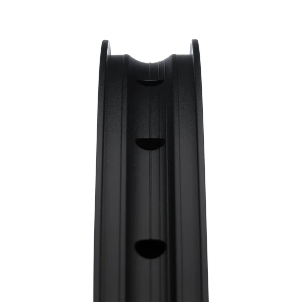 Vorderrad CRANKBROTHERS SYNTHESIS Aluminium 2.0 E-BIKE Ratchet 29" 15x110 mm Boost Schwarz