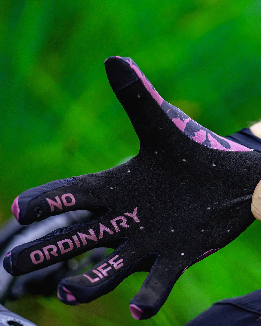 DHARCO TRAIL Handschuhe Violett/Schwarz