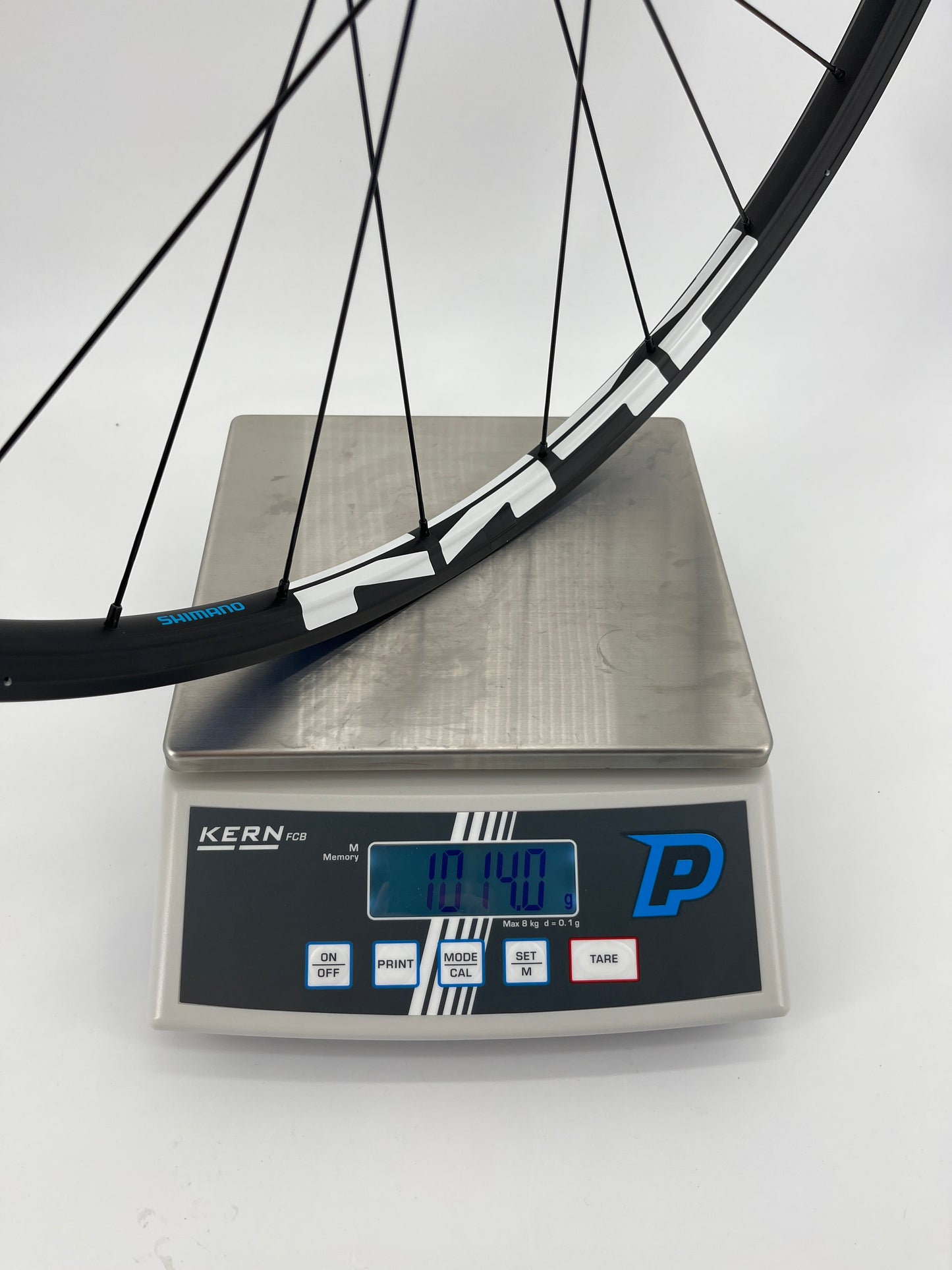 Paar SHIMANO WH-MT500 29'' Laufräder mit 15x110/12x148mm Boost-Achse