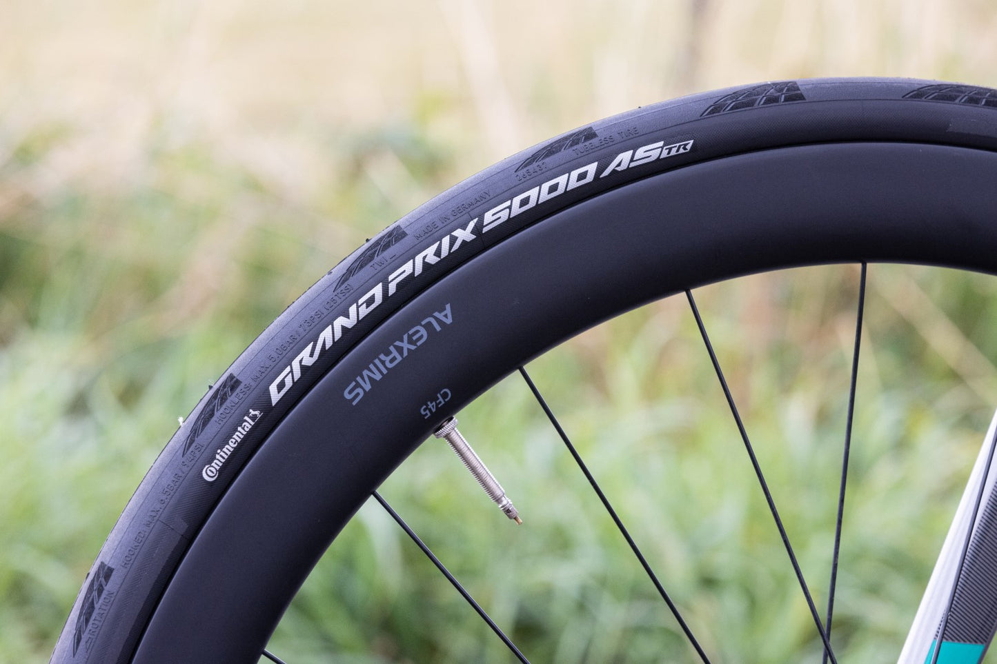 Pneu CONTINENTAL GRAND PRIX 5000 ALL SEASON 700x28c Tubeless Ready Noir