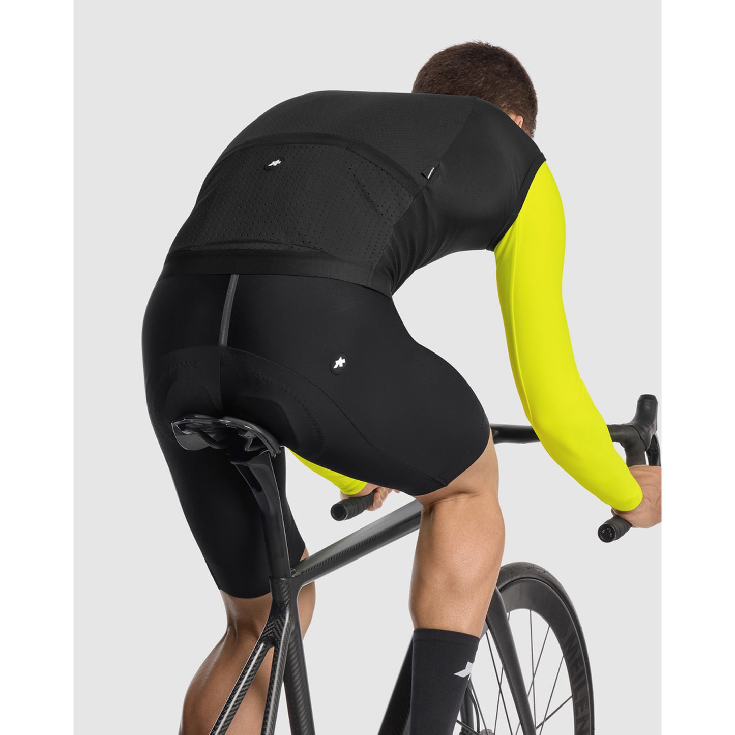 ASSOS EQUIPE R S11 Black Series Ärmellose Jacke