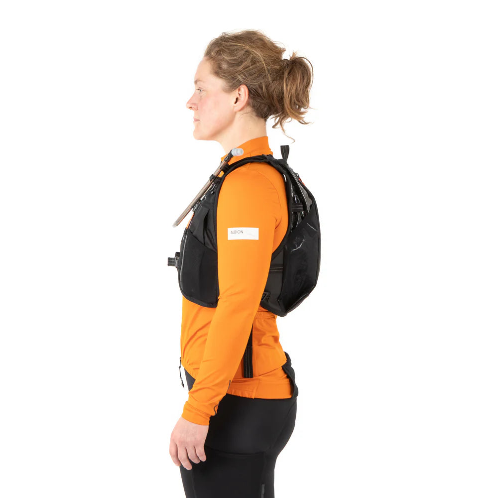 RESTRAP RACE Hydration Jacket Schwarz