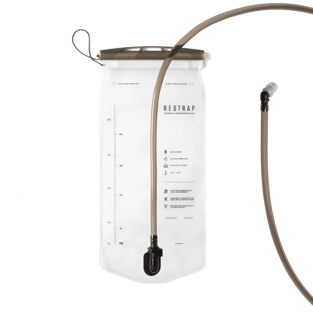 RESTRAP RACE Hydration Jacket Schwarz