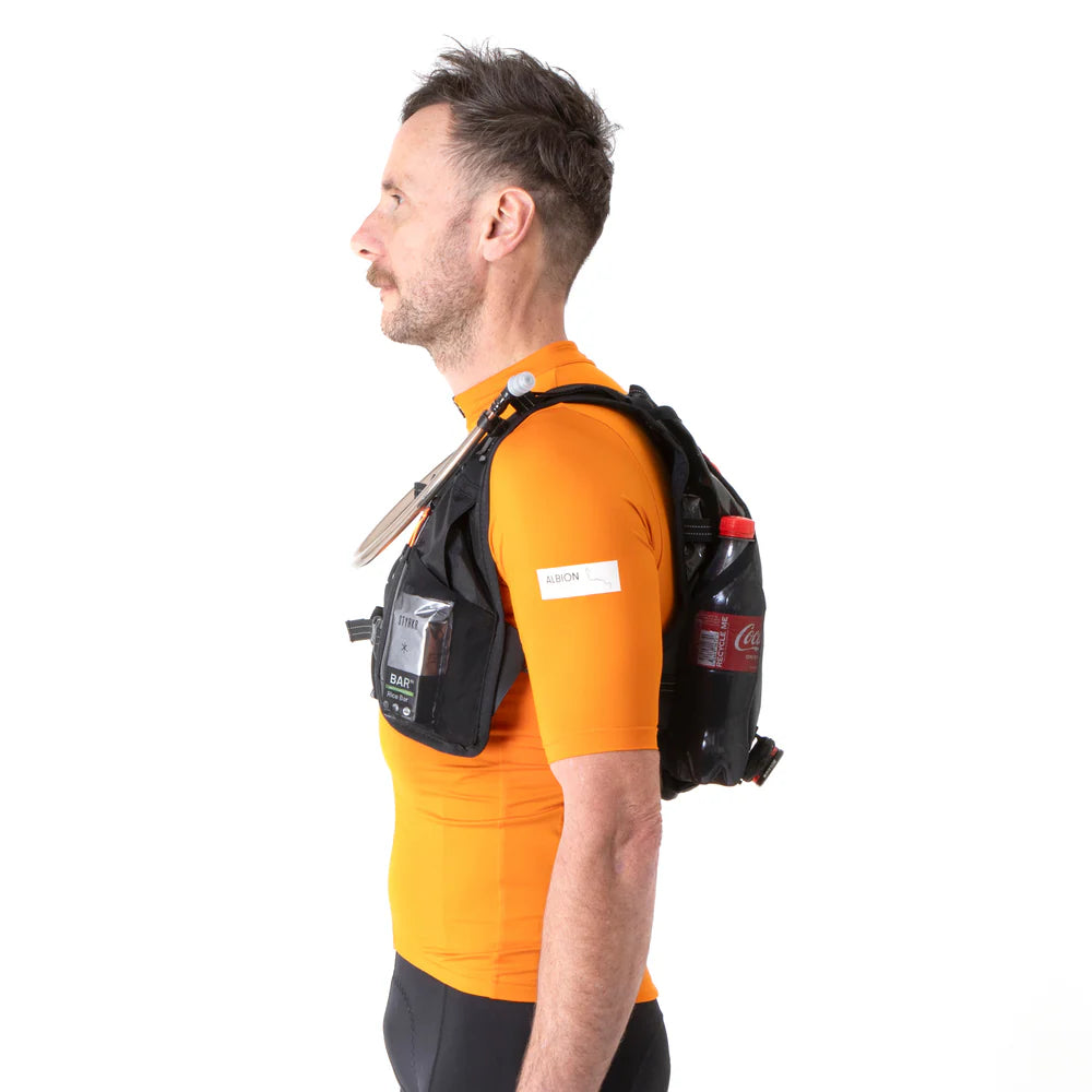 RESTRAP RACE Hydration Jacket Schwarz
