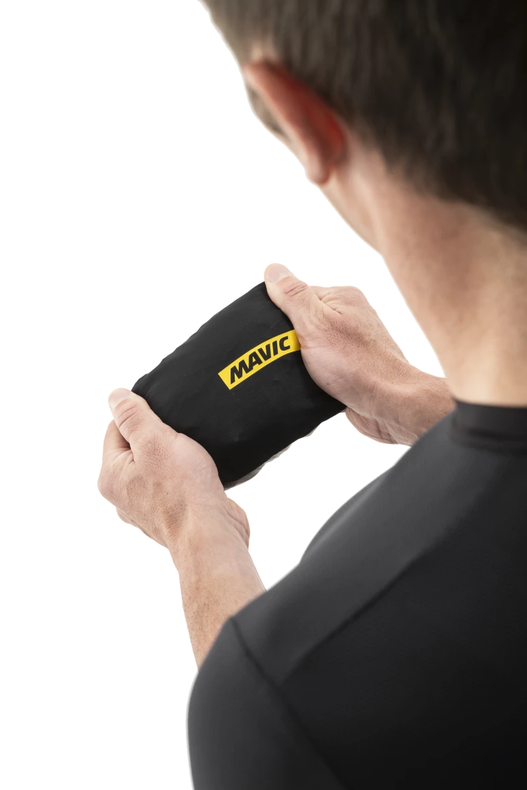 MAVIC COSMIC H2O Jacke Schwarz