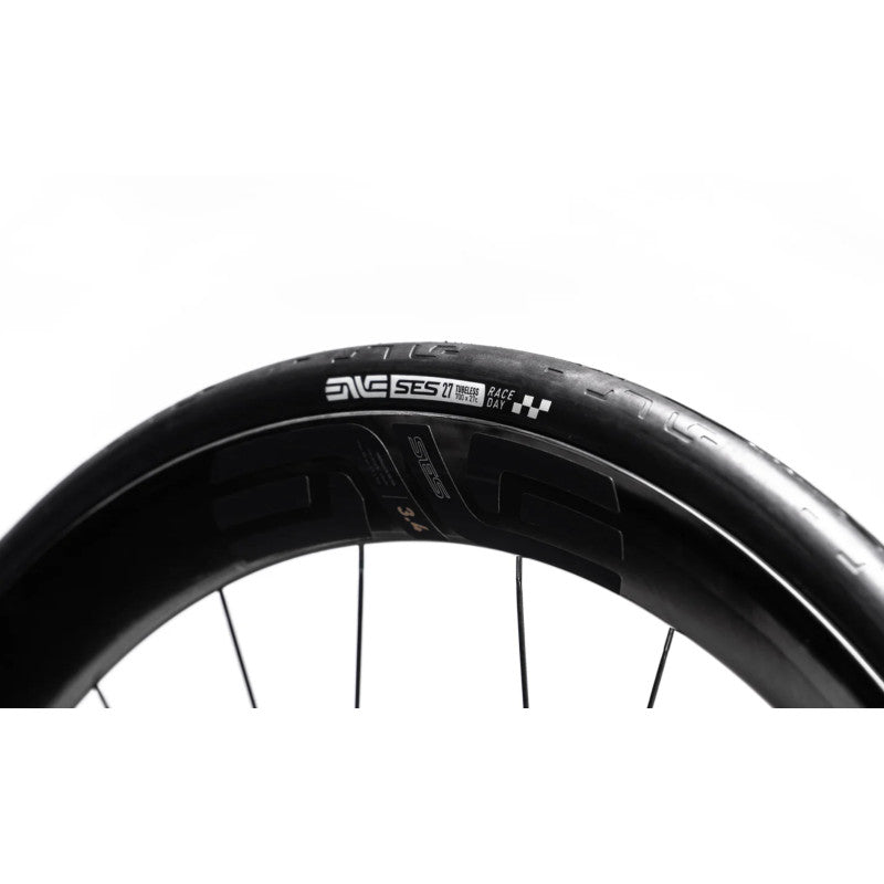 ENVE SES RACE DAY 700c Tubeless Ready Reifen Schwarz