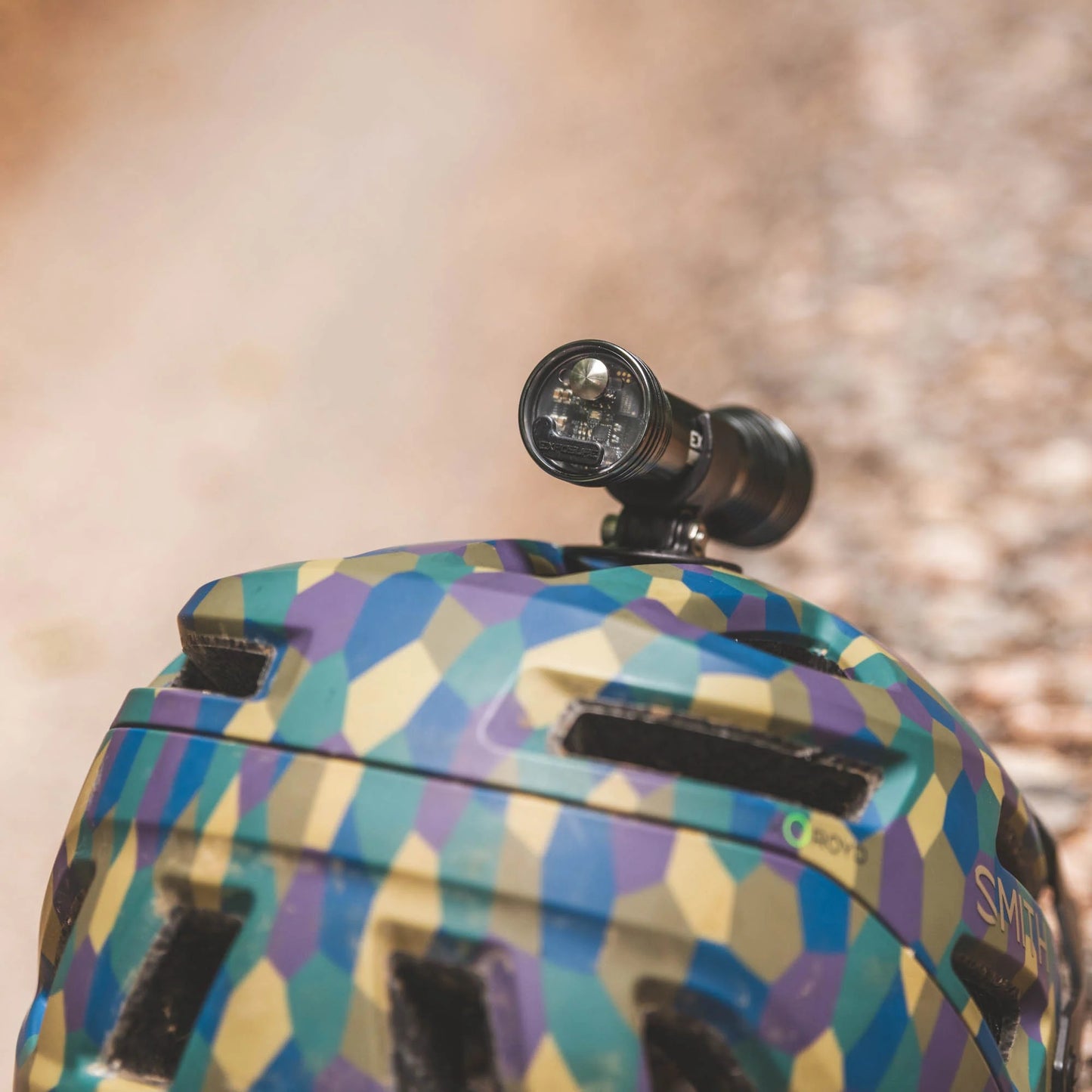 EXPOSURE LIGHTS JOYSTICK MK18 Frontbeleuchtung mit Helmhalterung