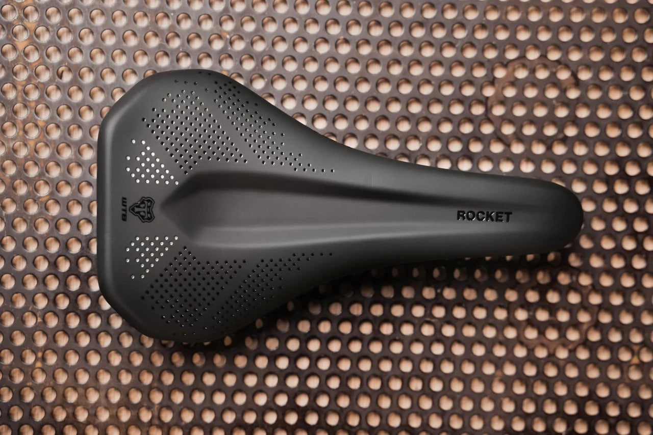 Selle WTB ROCKET FUSION Medium 145mm Rails Cr-Mo Noir