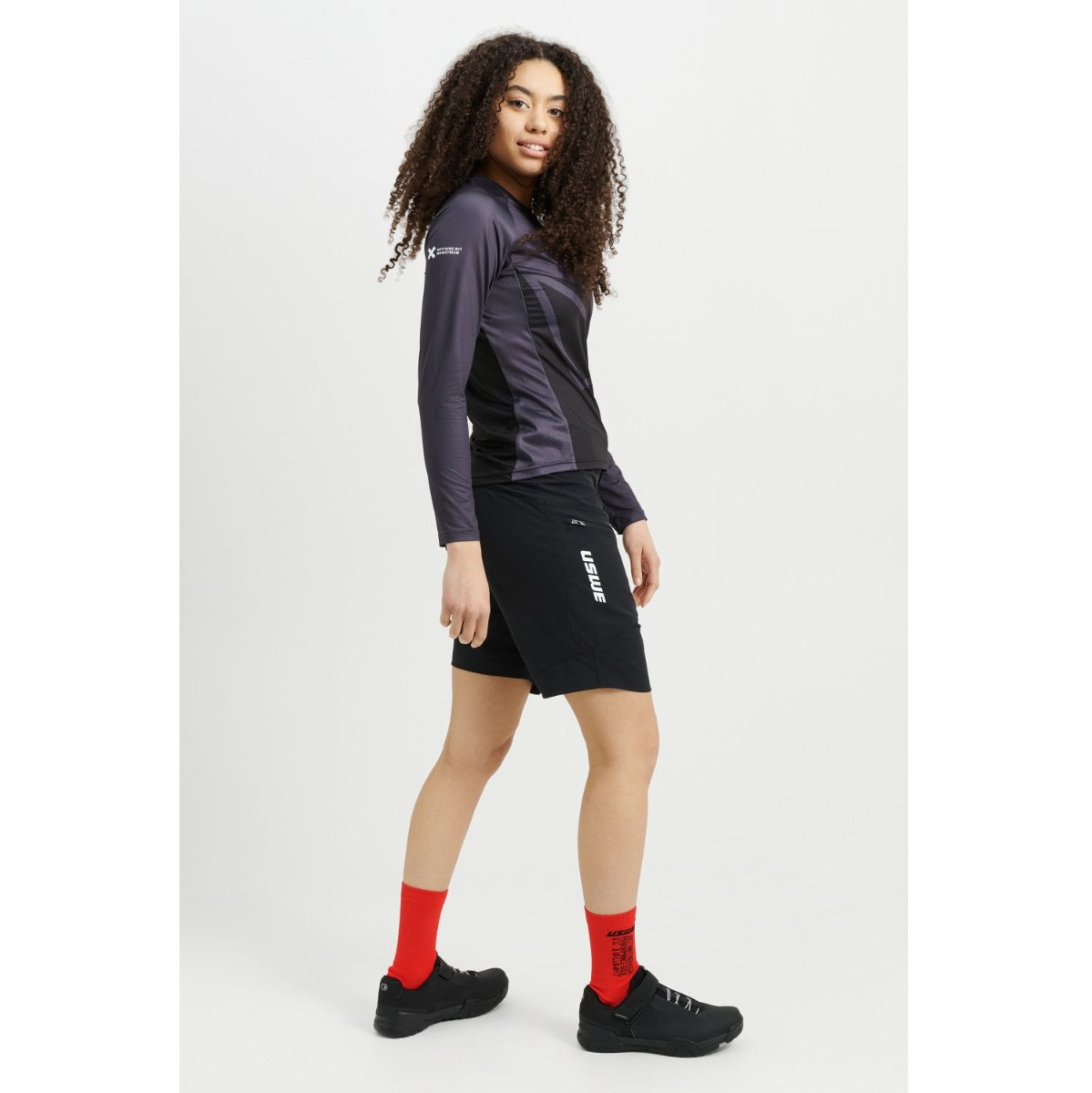 USWE SKRUBB Shorts Damen Schwarz
