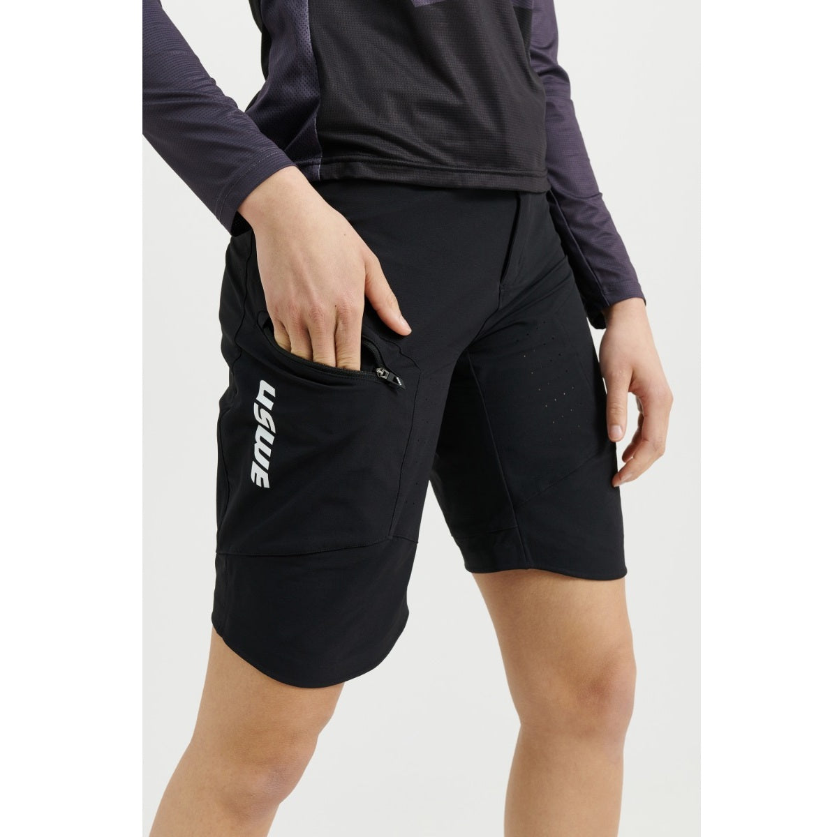 USWE SKRUBB Shorts Damen Schwarz