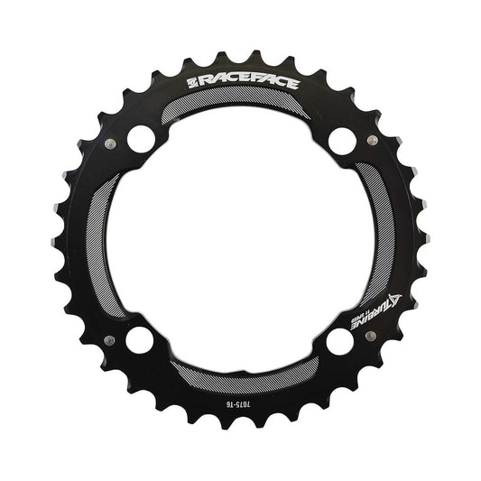 RACE FACE TURBINE äußeres Kettenblatt, 11-fach, 4-Loch, 104 mm — Ansicht des Kettenblatts vor weißem Hintergrund