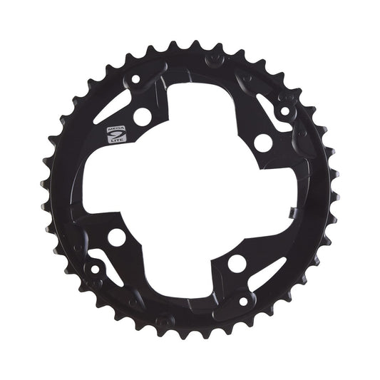 SHIMANO ACERA M3000 äußeres Kettenblatt, 9-fach, 4-Loch, 96 mm — Ansicht des Kettenblatts vor weißem Hintergrund