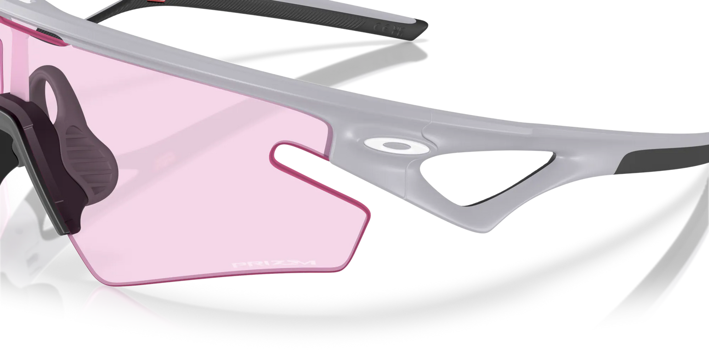 Lunettes OAKLEY SPHAERA SLASH Matt Fog Verre Prizm Low Light - OO9499-0736