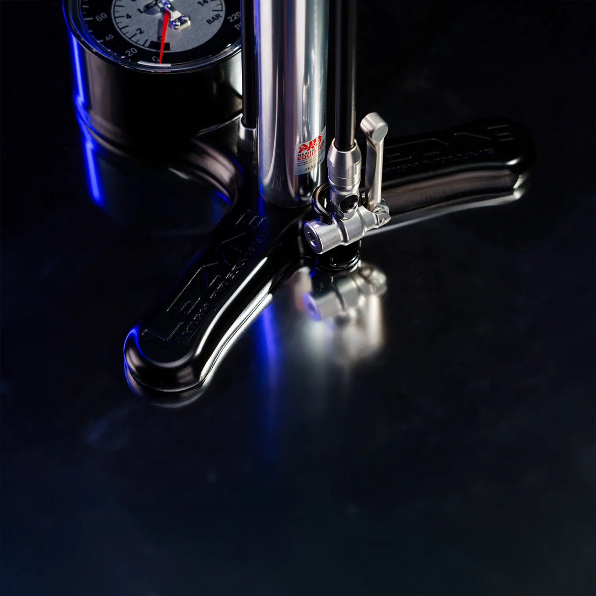 LEZYNE ALLOY FLOOR DRIVE Standpumpe mit Presta Pro Chuck, Silber
