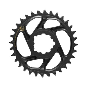 Einfach-Kettenblatt SRAM EAGLE X-SYNC 2 SL BOOST 12-fach Direct Mount, 3 mm Versatz, Schwarz/Gold — Kettenblatt auf weißem Hintergrund
