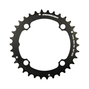 Mittleres Kettenblatt STRONGLIGHT Aluminium 7075 9-fach, 4-Loch, 104 mm — Kettenblatt auf weißem Hintergrund