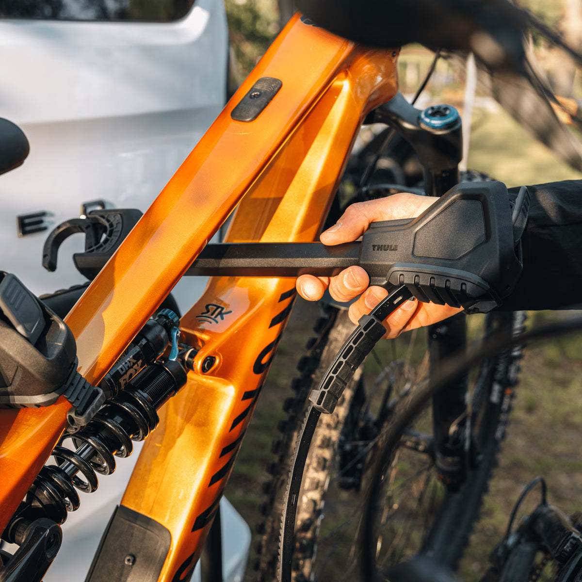Porte-Vélos THULE VELOSPACE 3 2 Vélos sur Attelage
