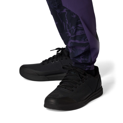 FOX RANGER IMAGE PRINT Hose Violett Plum
