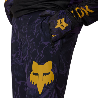 FOX RANGER IMAGE PRINT Hose Violett Plum
