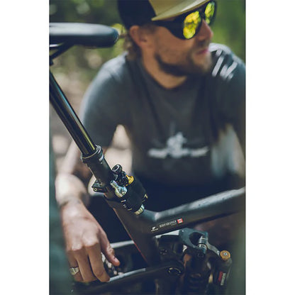 Tubeless-Reparatur-Kit CO2-Injektor LEZYNE BLASTER + 5 Dochte + 2x CO2-Kartuschen