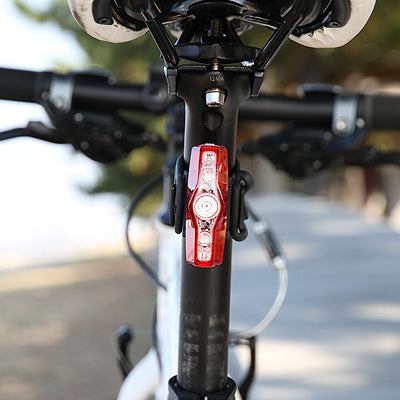 Front- und Rücklicht CATEYE AMPP400 & VIZ150