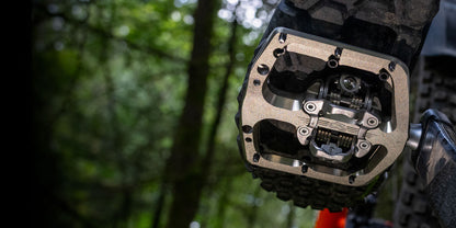 Pedale RENTHAL REVO-DHC Gold
