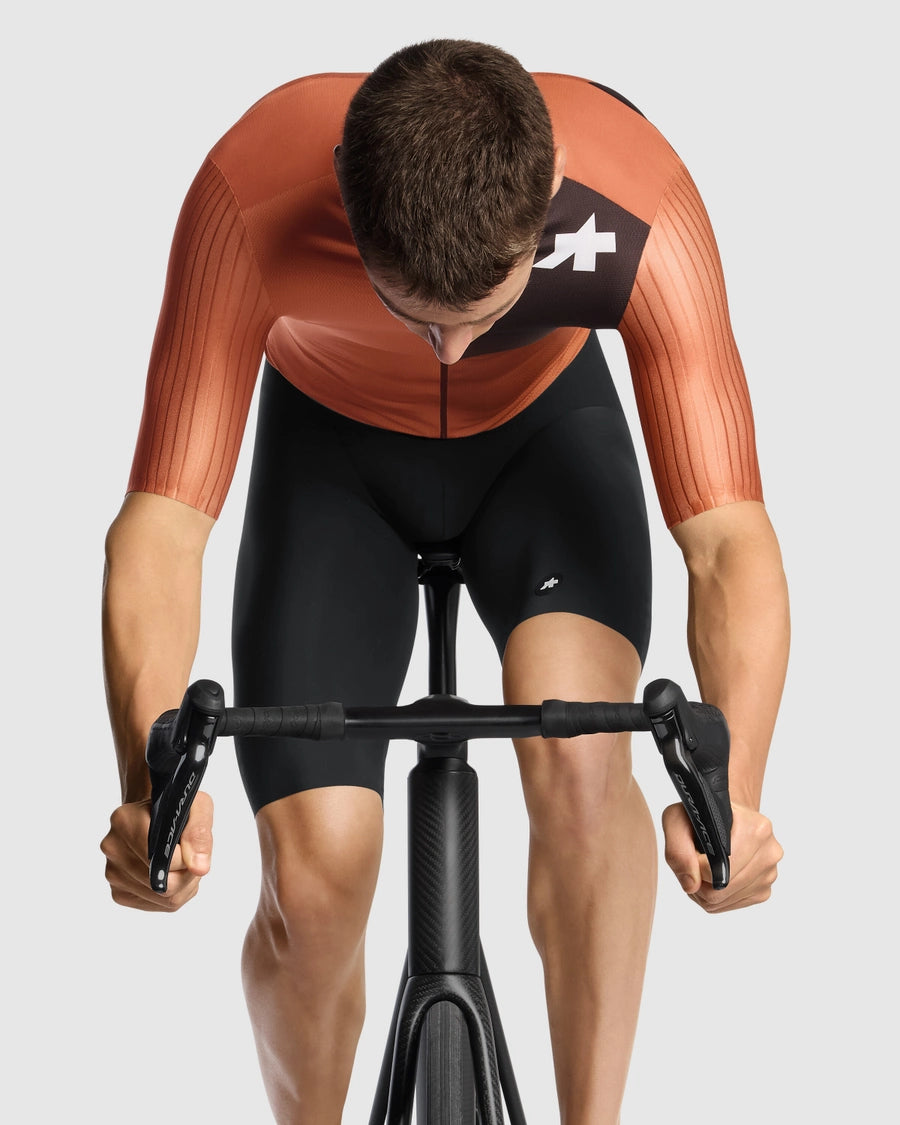 ASSOS EQUIPE RS S11 Kurzarm Trikot Braun