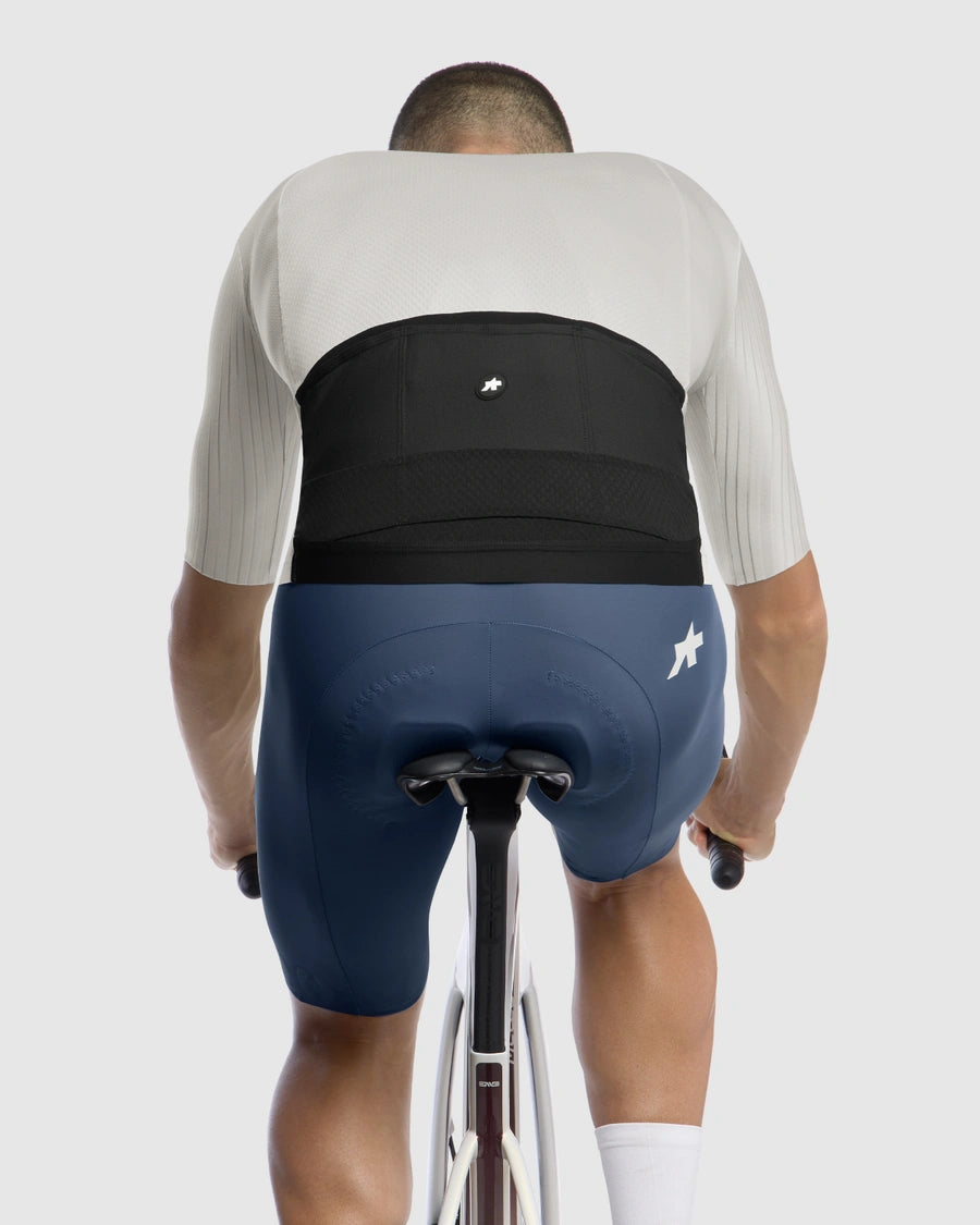 ASSOS EQUIPE RS S11 Kurzarm Trikot Almond Milk