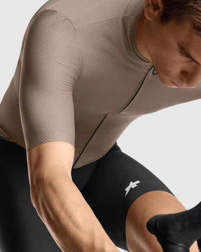 Trikot ASSOS EQUIPE R S11 Kurzarm Terra Sand
