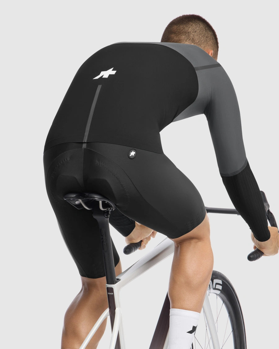 ASSOS EQUIPE RS ALLEYCAT S11 Jacke Grau