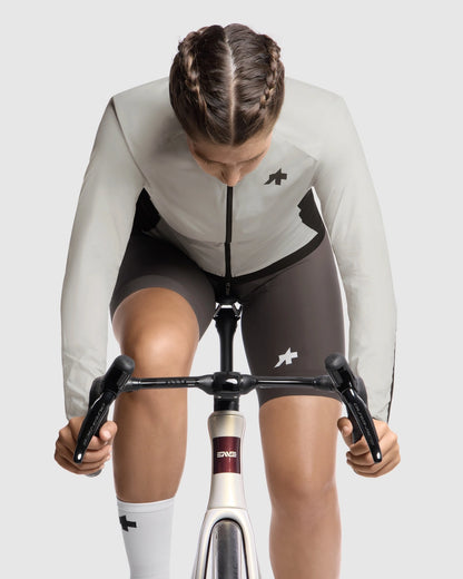 Jacke ASSOS UMA GT WIND S11 Damen Almond Milk