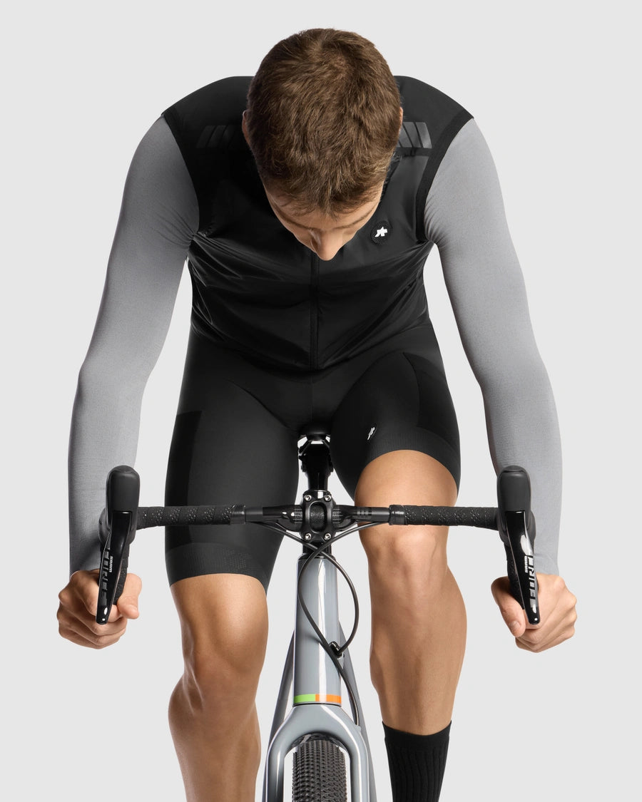 ASSOS TACTICA T5 Ärmellose Jacke Schwarz