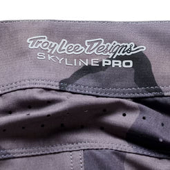 TROY LEE DESINS SKYLINE PRO FLOW CAMO Carbon Hose