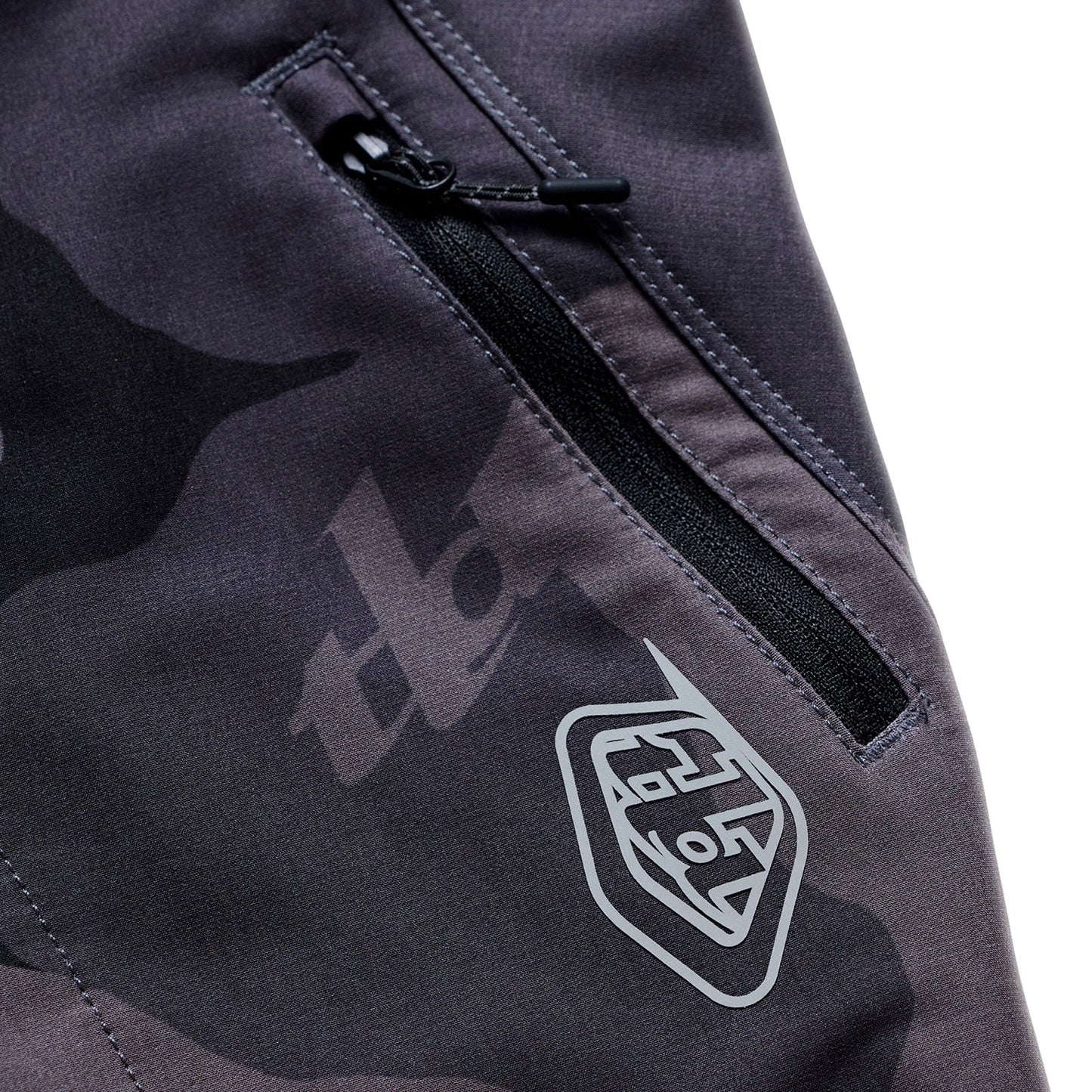 TROY LEE DESINS SKYLINE PRO FLOW CAMO Carbon Hose