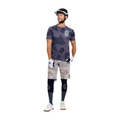 TROY LEE DESIGNS SKYLINE PRO FLOW CAMO Trikot Kurzarm Carbon
