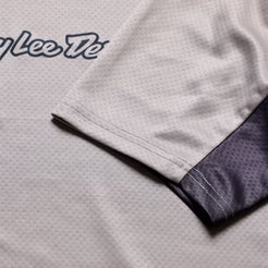 TROY LEE DESIGNS STAGE SIGNATURE Trikot Kurzarm Hellgrau