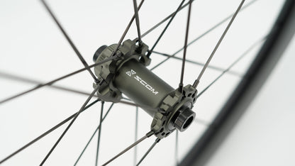 Laufradsatz SCOM ULTRA 40 Tubeless Ready (Center Lock)