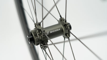 Laufradsatz SCOM ULTRA 40 Tubeless Ready (Center Lock)