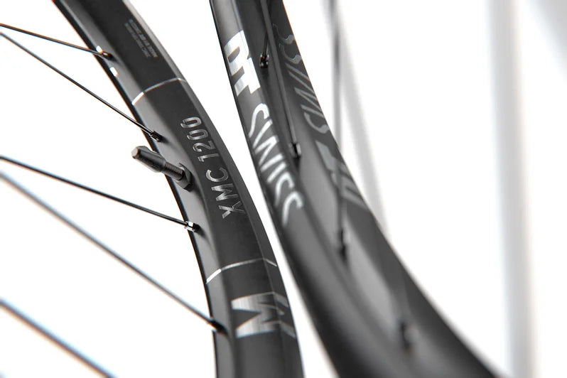 Paire de Roues DT SWISS XMC 1200 SPLINE 30 mm 29" Ratchet DEG 90 15x110/12x148mm Boost