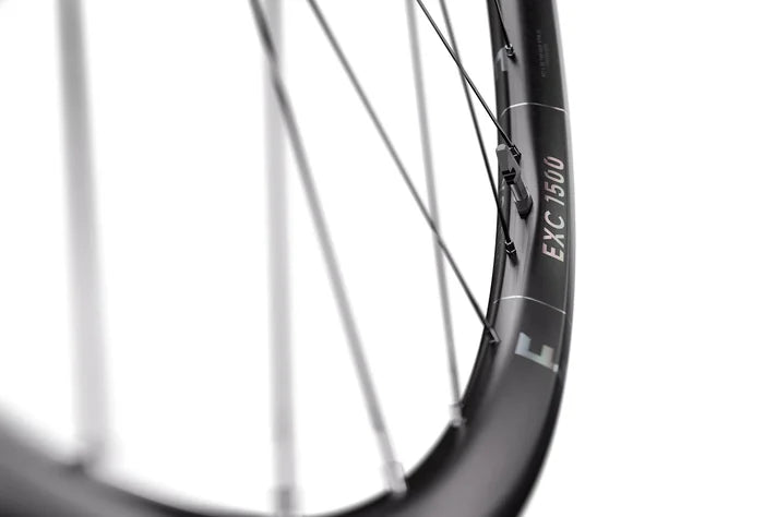 Roue Arrière DT SWISS EXC 1500 CLASSIC 30 mm 27.5" 12x148 mm