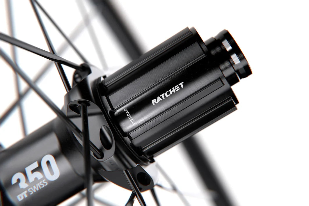 Roue Arrière DT SWISS PR 1600 SPLINE 23 DIC Tubeless Ready (Center Lock)