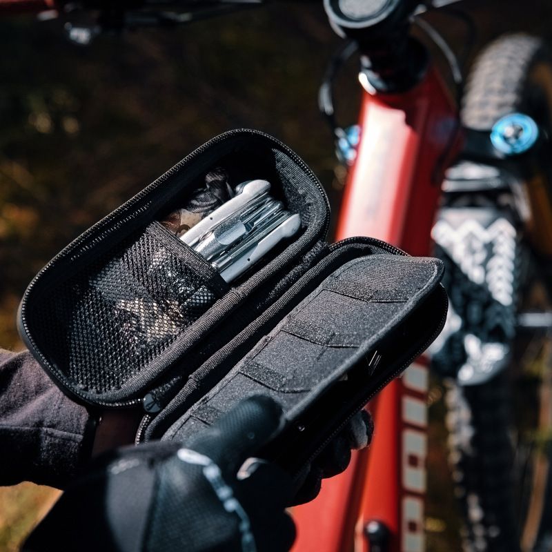 FIDLOCK TWIST TOOLBOX + BIKE BASE Werkzeugtasche Schwarz