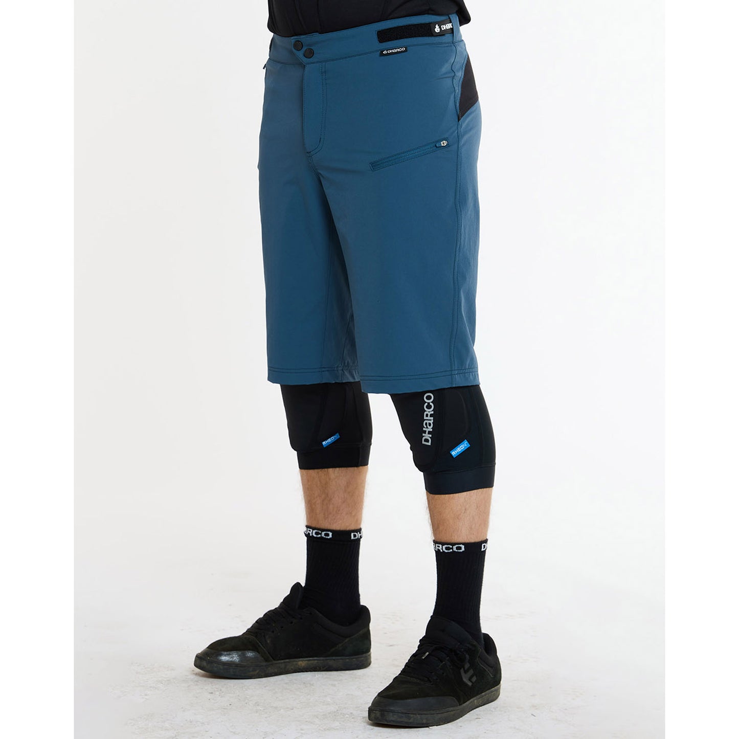 DHARCO GRAVITY Shorts Blau