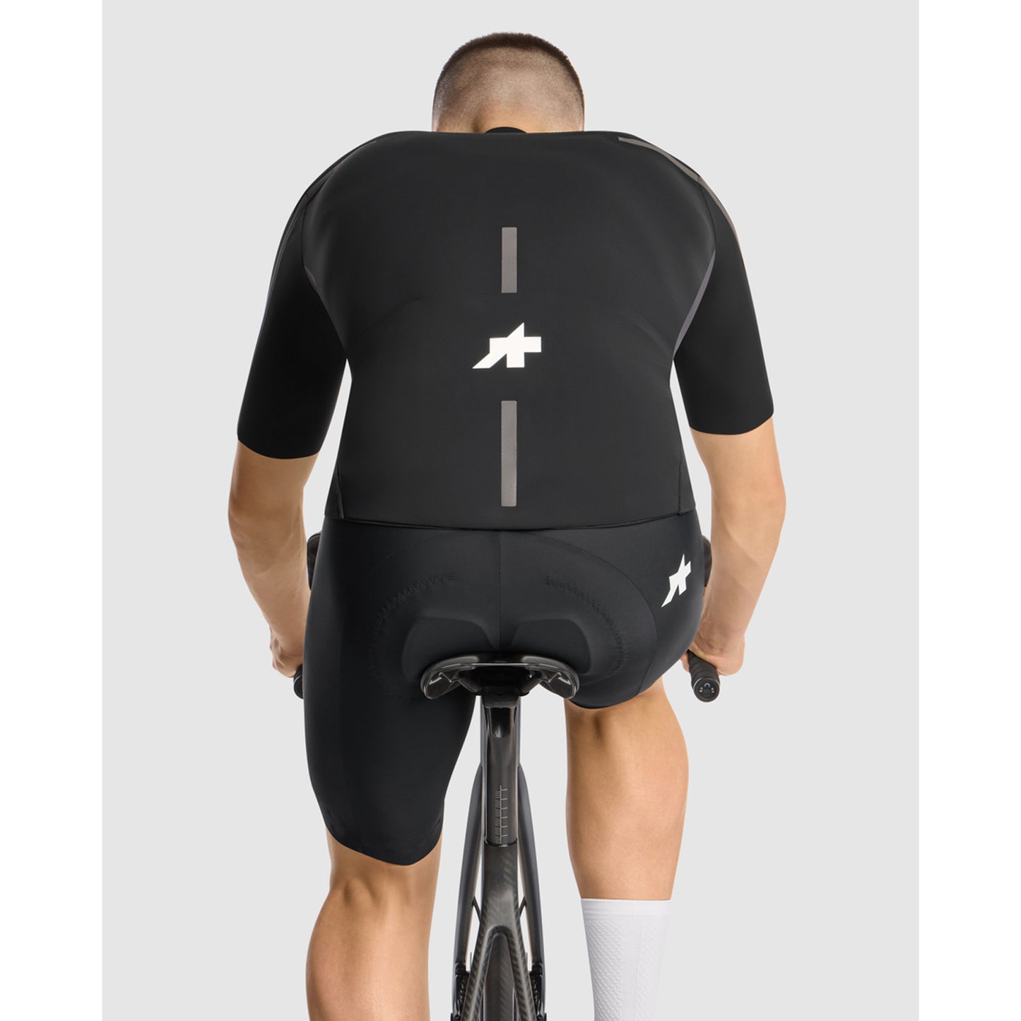 ASSOS EQUIPE R Rain S11 Black Series Jacke