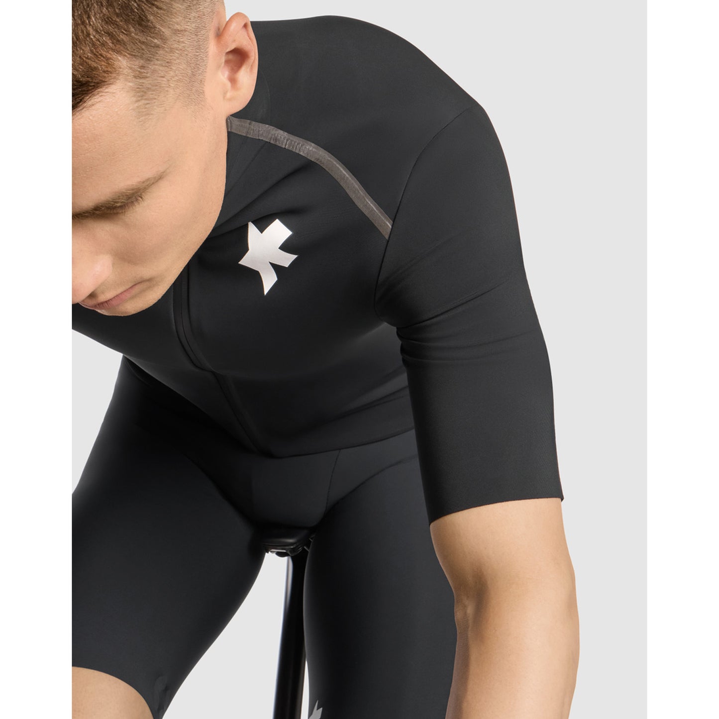 ASSOS EQUIPE R Rain S11 Black Series Jacke